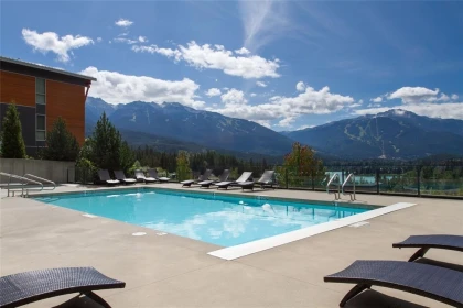 Breakfast Nook Photo of 8611 Maelle Ricker Lane, Whistler, BC