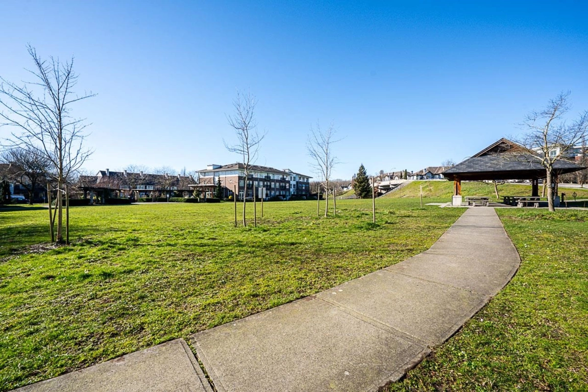 Backyard Photo of 112 250 Salter Street, New Westminster, BC