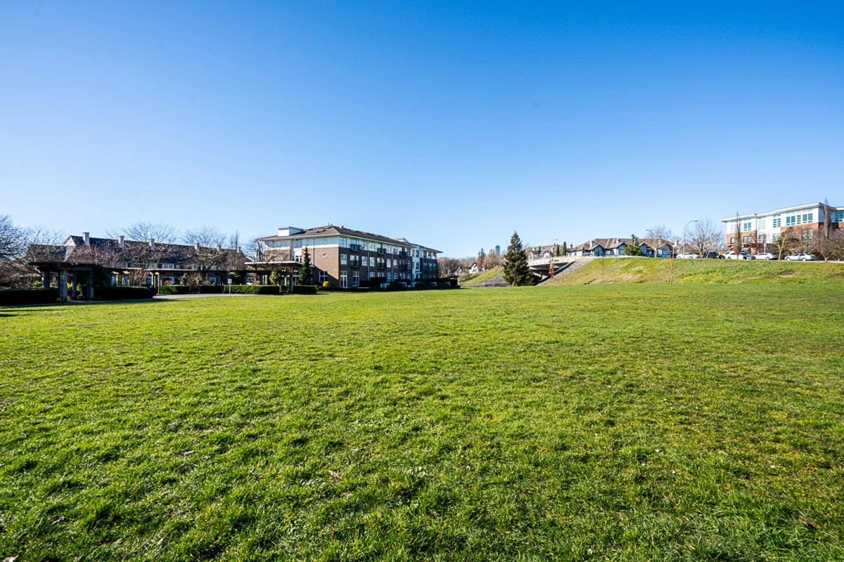 Front Yard Photo of 112 250 Salter Street, New Westminster, BC