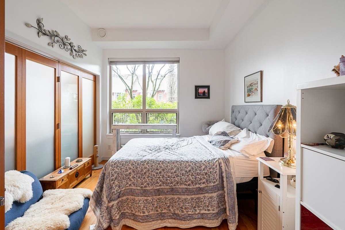 Loft / Bonus Room Photo of 112 250 Salter Street, New Westminster, BC