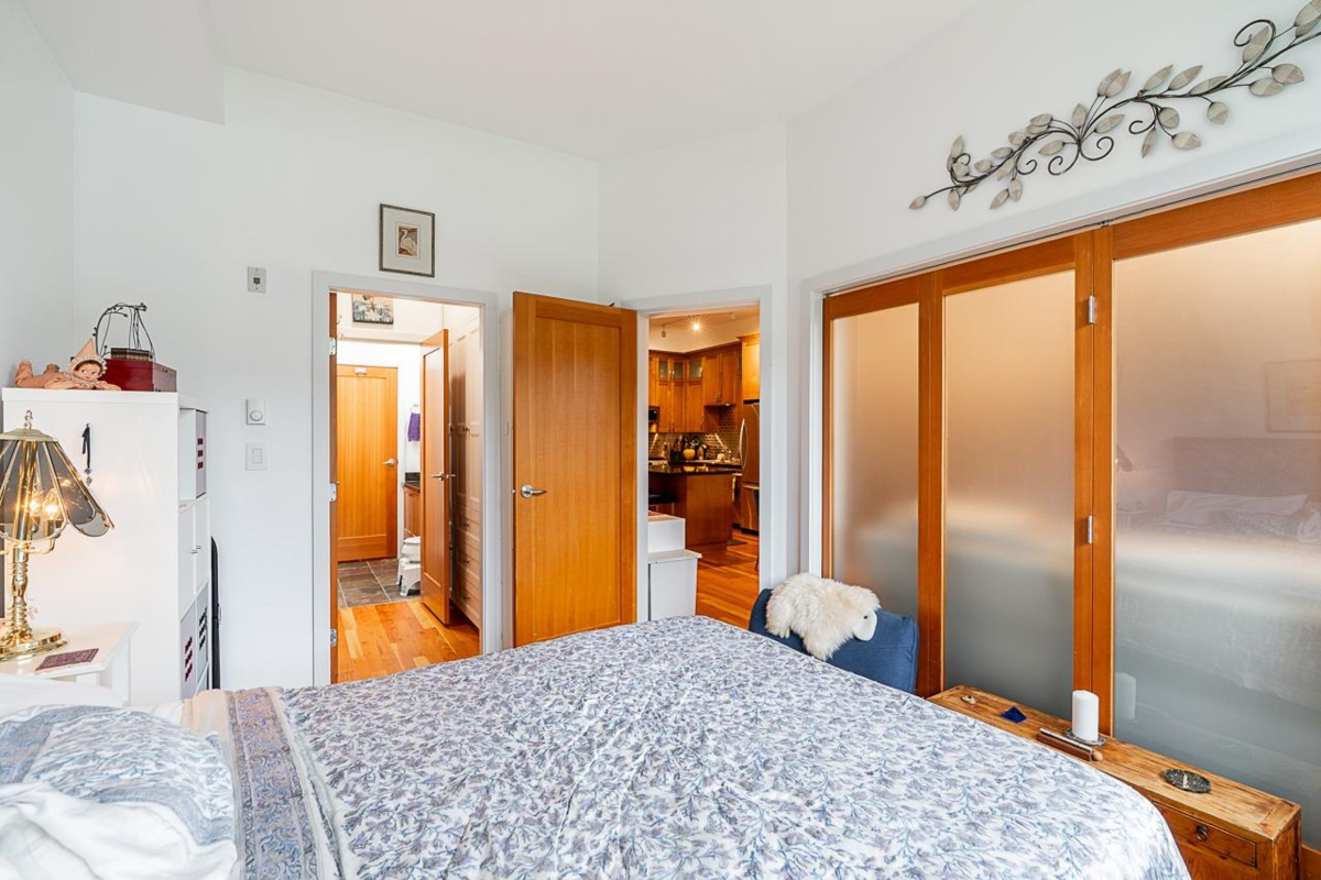 Office / Den Photo of 112 250 Salter Street, New Westminster, BC