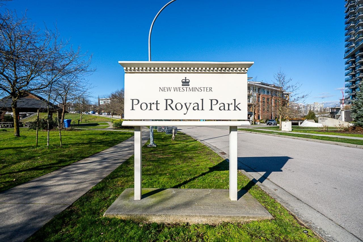 Outdoor Deck Photo of 112 250 Salter Street, New Westminster, BC