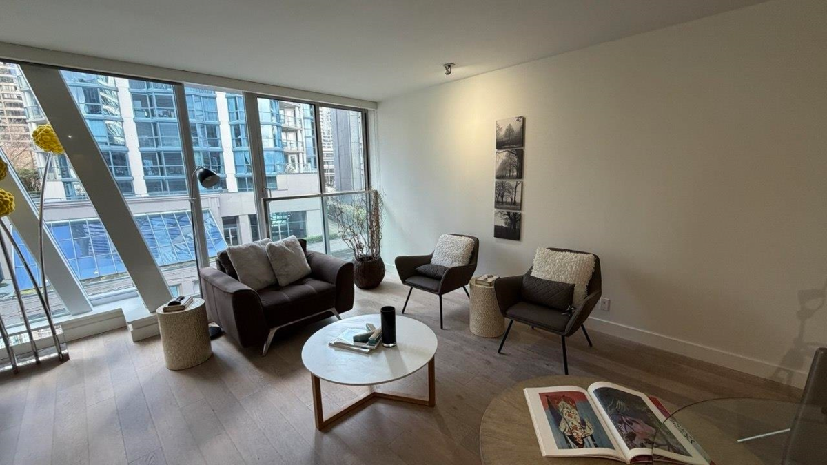 Living Room Photo of 508 1477 W Pender Street, Vancouver, BC