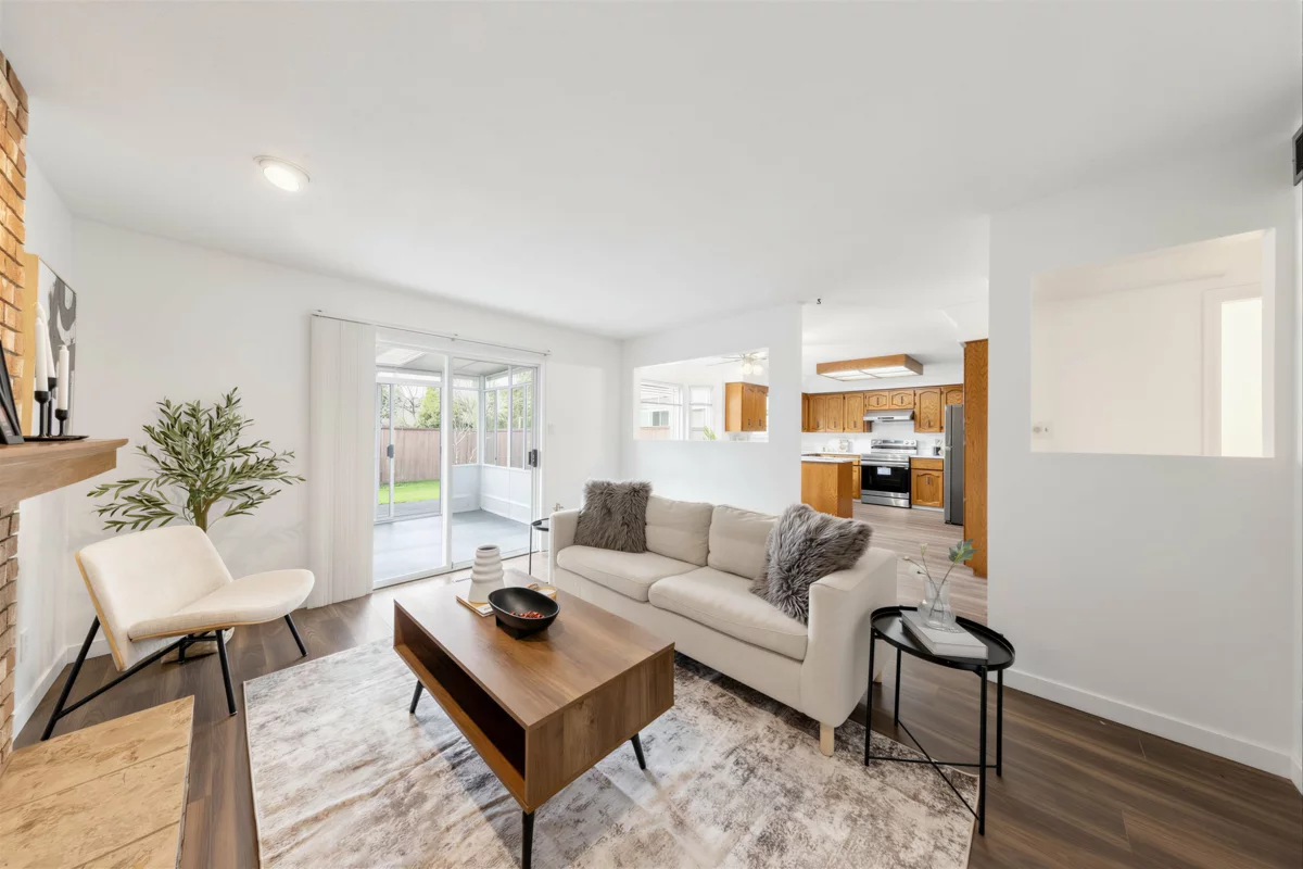 Mudroom Photo of 8691 Doulton Place, Richmond, BC