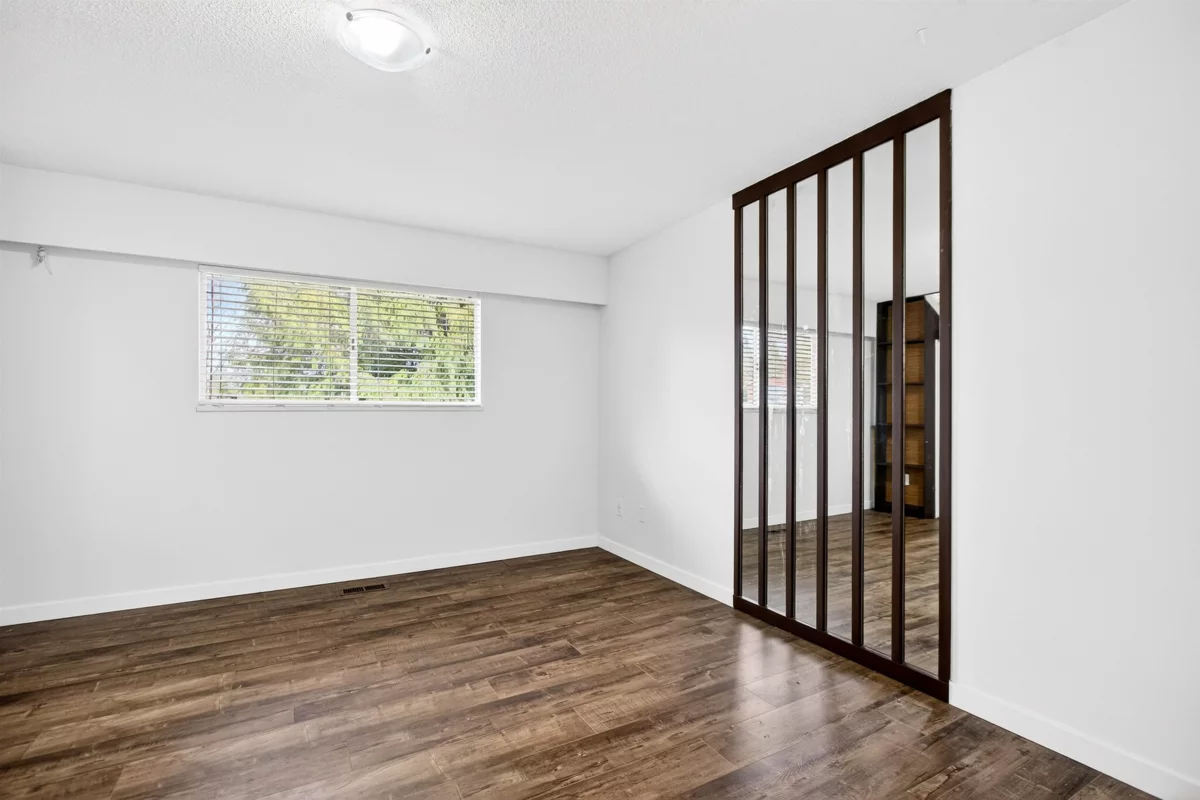 Office / Den Photo of 3362 Viewmount Drive, Port Moody, BC