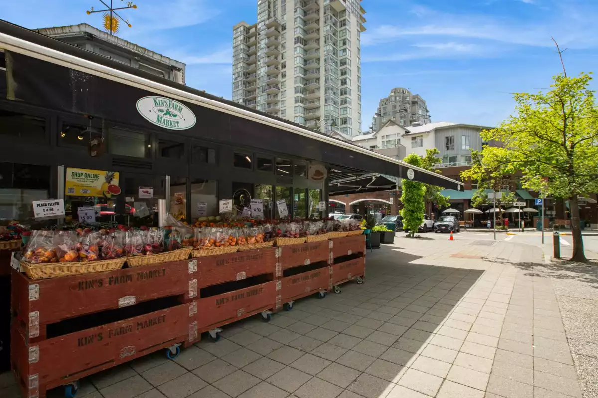 Outdoor Kitchen Photo of 3362 Viewmount Drive, Port Moody, BC
