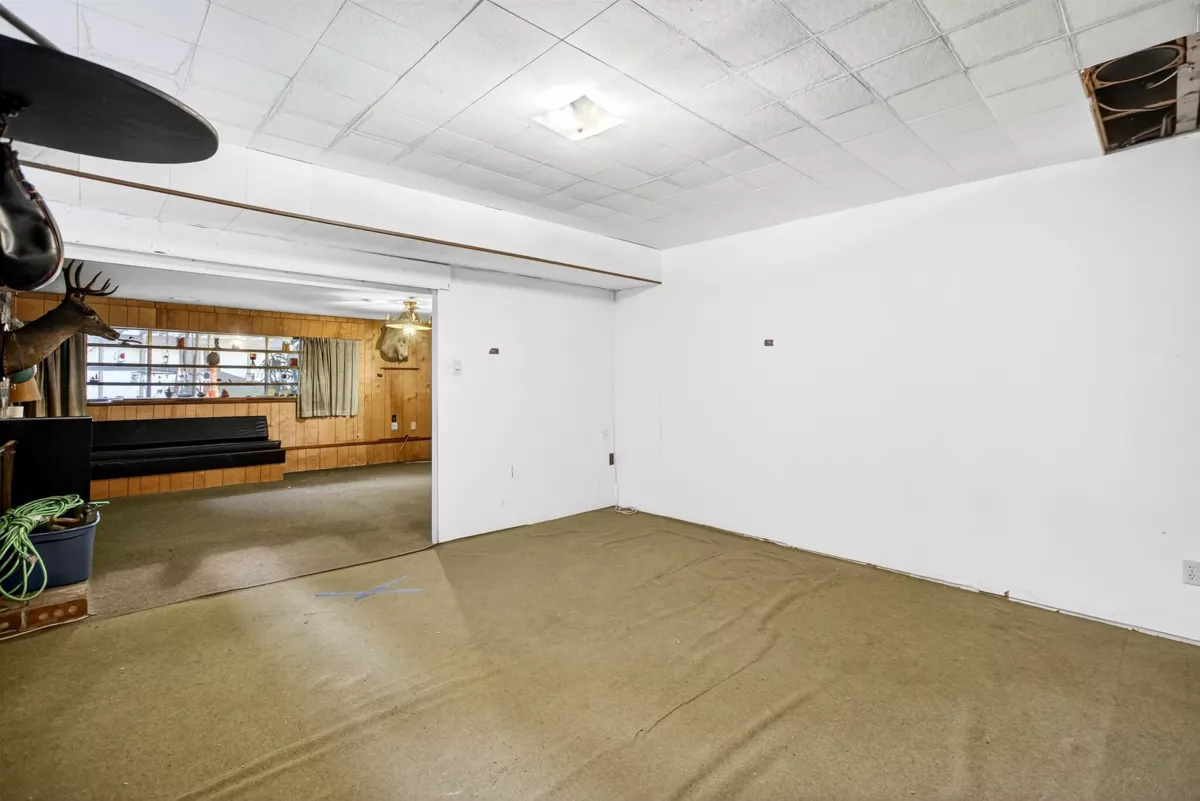 Outdoor Patio Photo of 3362 Viewmount Drive, Port Moody, BC