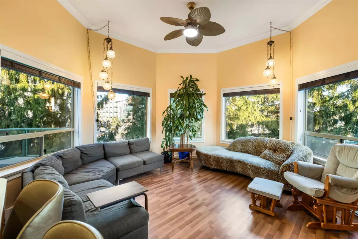 Breakfast Nook Photo of 304 20140 56 Avenue, Langley, BC