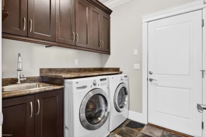 Kitchen Island Photo of 12 13210 Shoesmith Crescent, Maple Ridge, BC