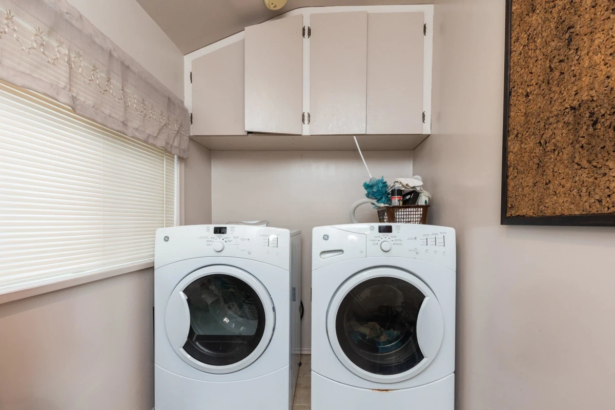 Guest Bathroom Photo of 8736 154 Street, Surrey, BC