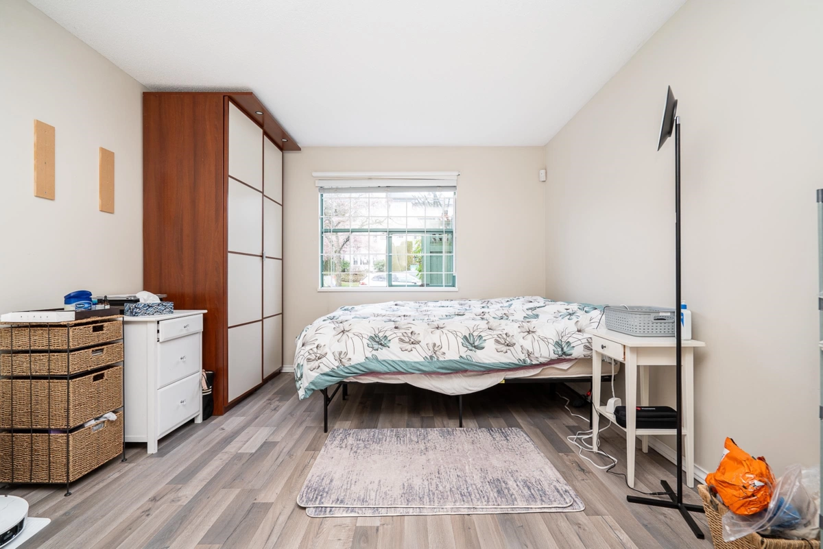 Bedroom 4 Photo of 109 5250 Victory Street, Burnaby, BC