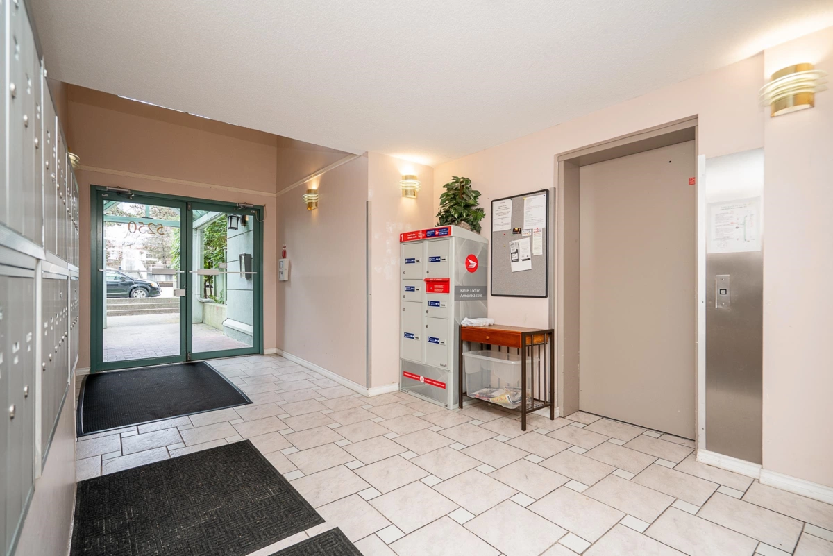 Living Room Photo of 109 5250 Victory Street, Burnaby, BC