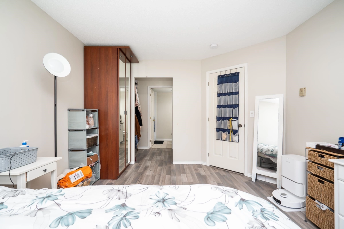 Office / Den Photo of 109 5250 Victory Street, Burnaby, BC