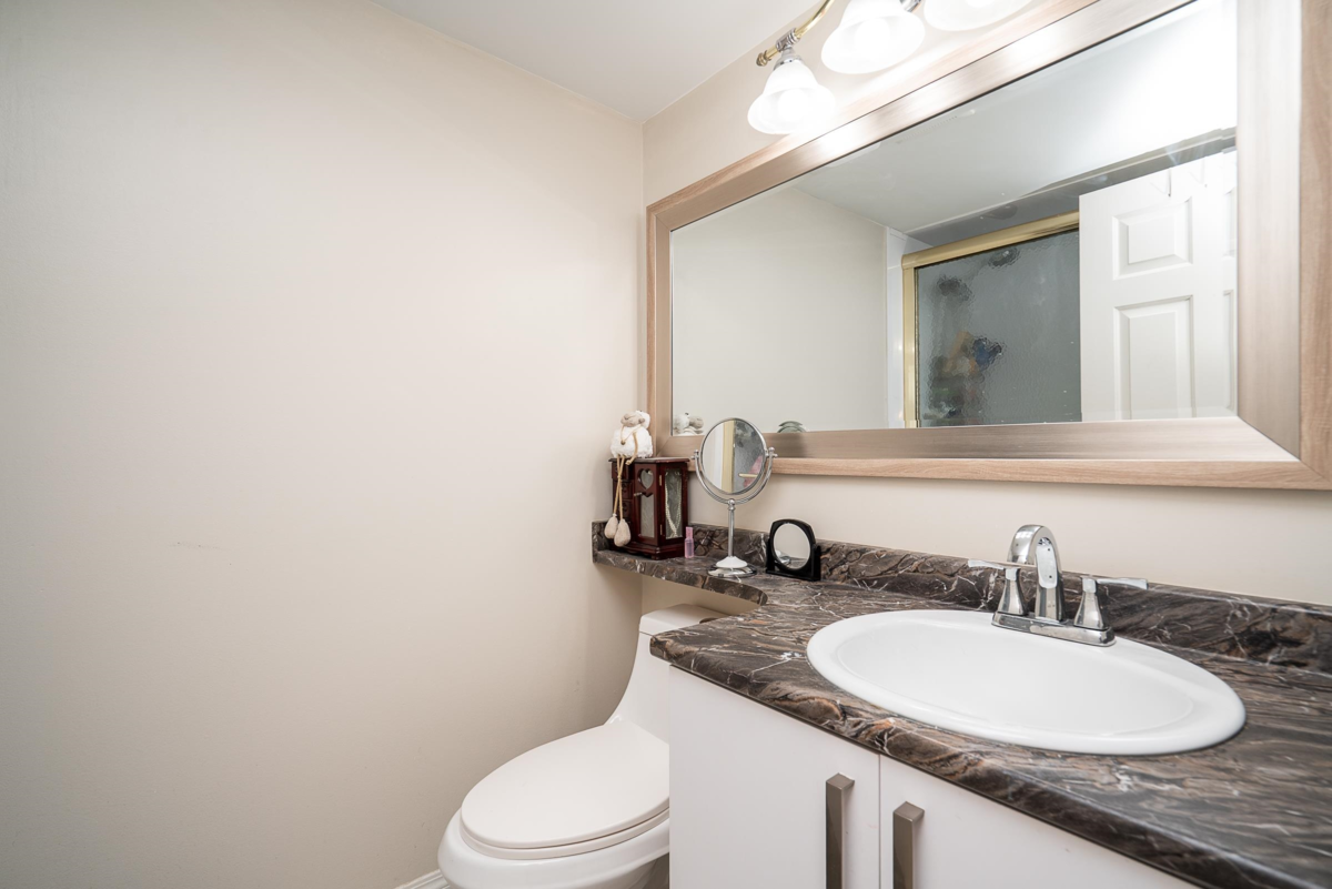 Powder Room Photo of 109 5250 Victory Street, Burnaby, BC