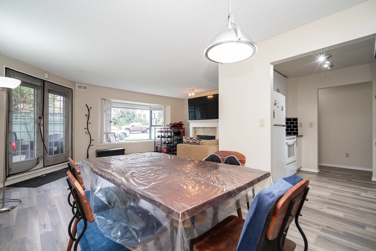 Primary Bedroom Photo of 109 5250 Victory Street, Burnaby, BC