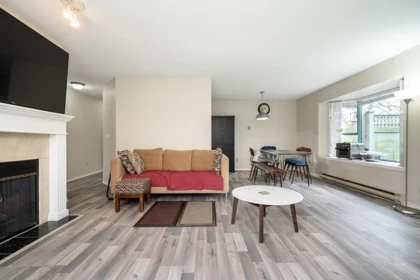 Breakfast Nook Photo of 109 5250 Victory Street, Burnaby, BC