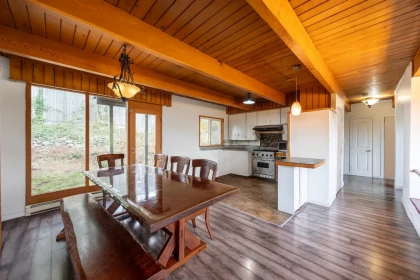 873 Baycrest Drive, North Vancouver, BC