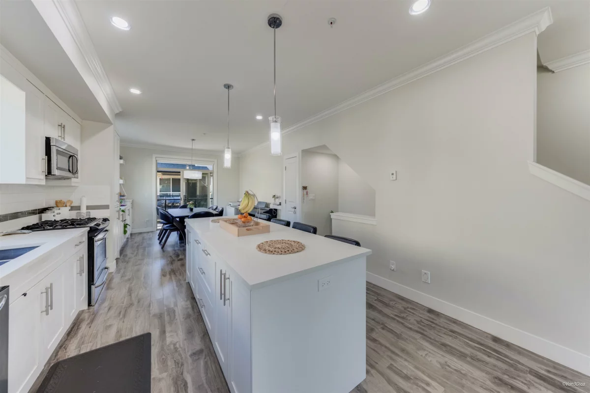 Garage Interior Photo of 84 19913 70 Avenue, Langley, BC