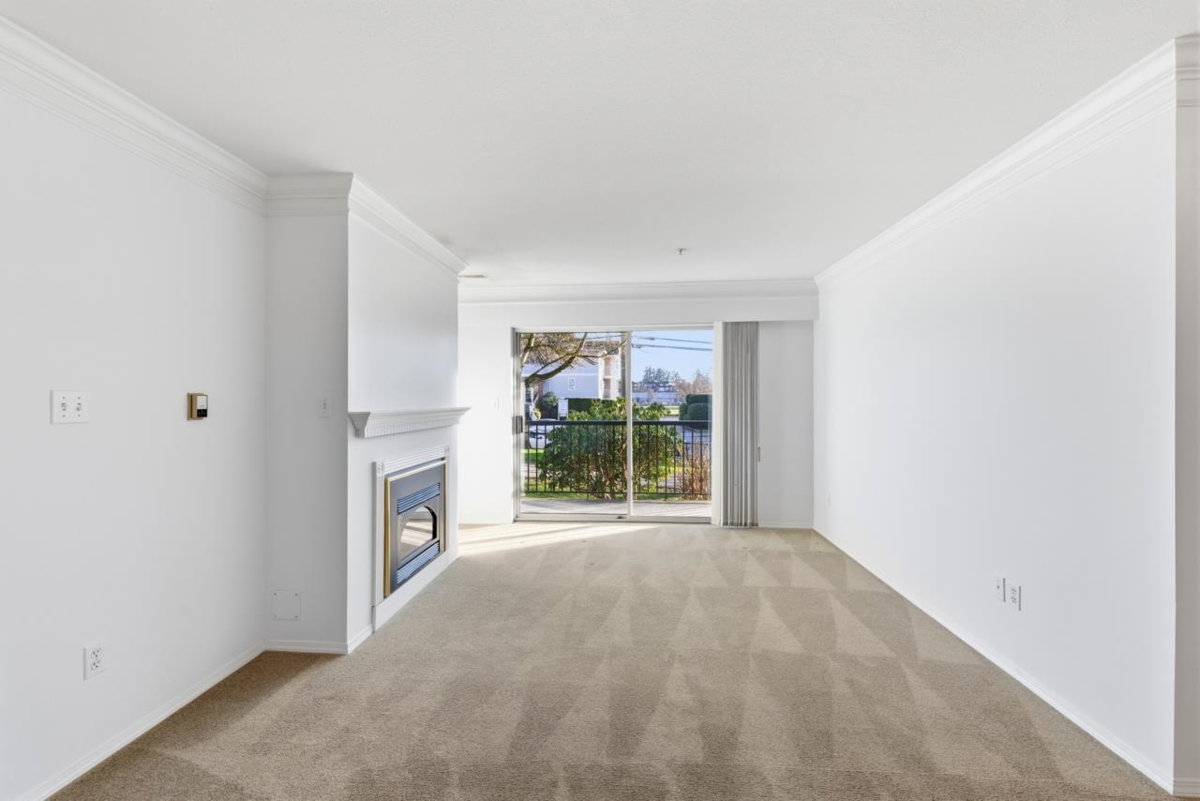 Kitchen Photo of 102 20881 56 Avenue, Langley, BC