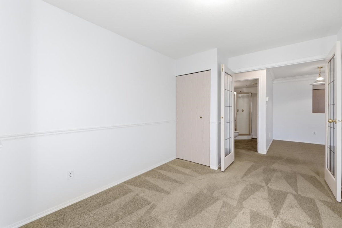 Laundry Room Photo of 102 20881 56 Avenue, Langley, BC