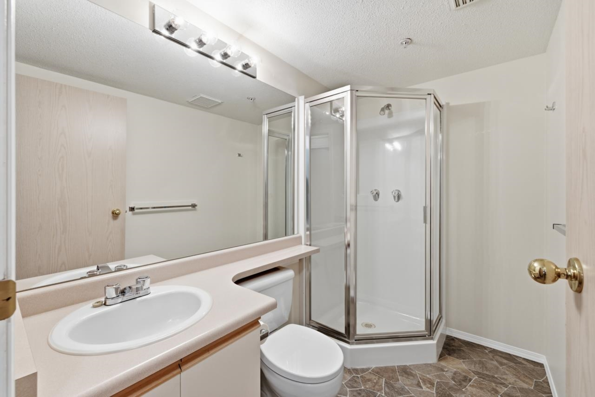 Mudroom Photo of 102 20881 56 Avenue, Langley, BC