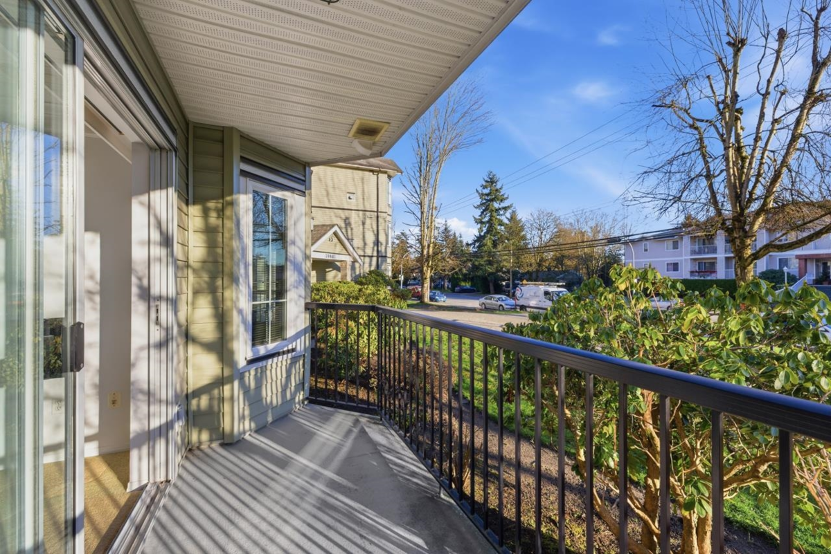 Staircase Photo of 102 20881 56 Avenue, Langley, BC