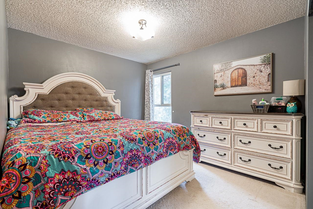 Basement Recreation Room Photo of 8403 Arbour Place, Surrey, BC