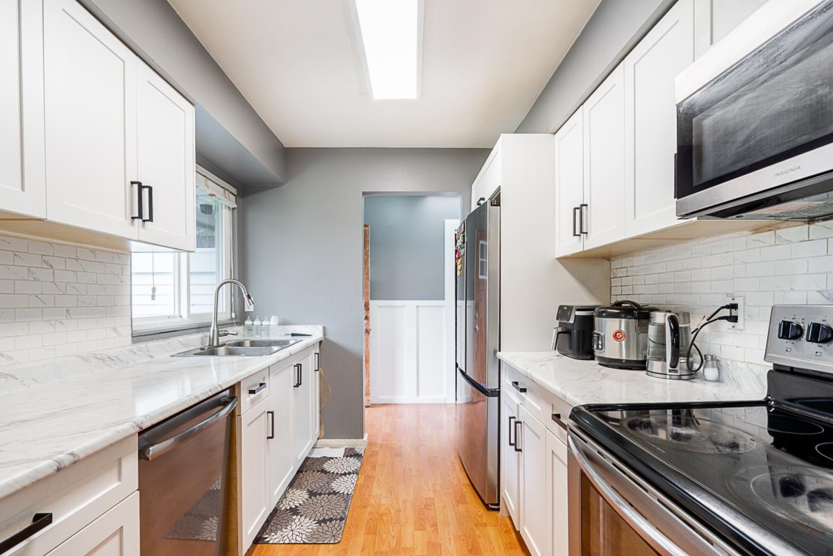 Primary Bathroom Photo of 8403 Arbour Place, Surrey, BC