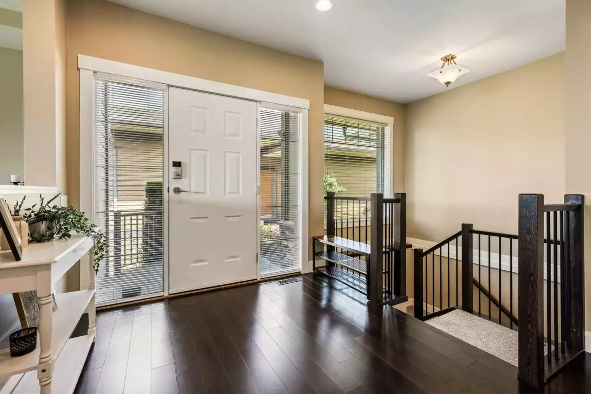 Living Room Photo of 111 51096 Falls Court, Chilliwack, BC