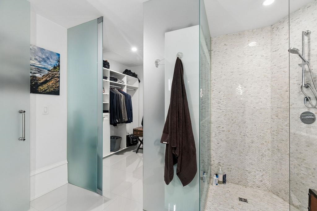 Outdoor Patio Photo of 304 1102 Hornby Street, Vancouver, BC