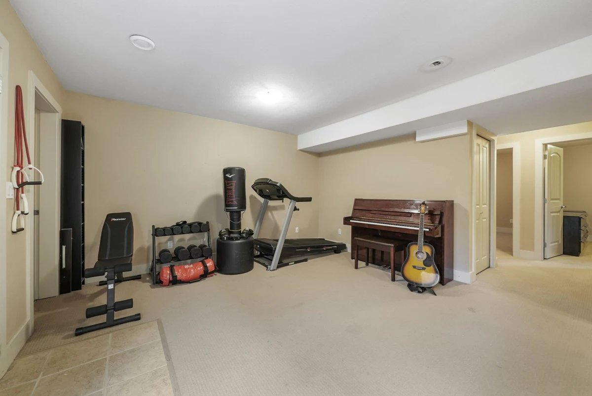 Basement Recreation Room Photo of 6865 196 Street, Surrey, BC