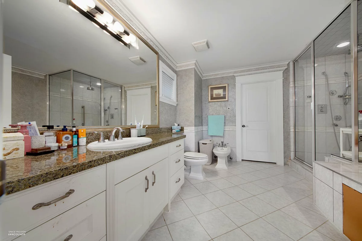 Garage Interior Photo of 3939 Elmwood Street, Burnaby, BC