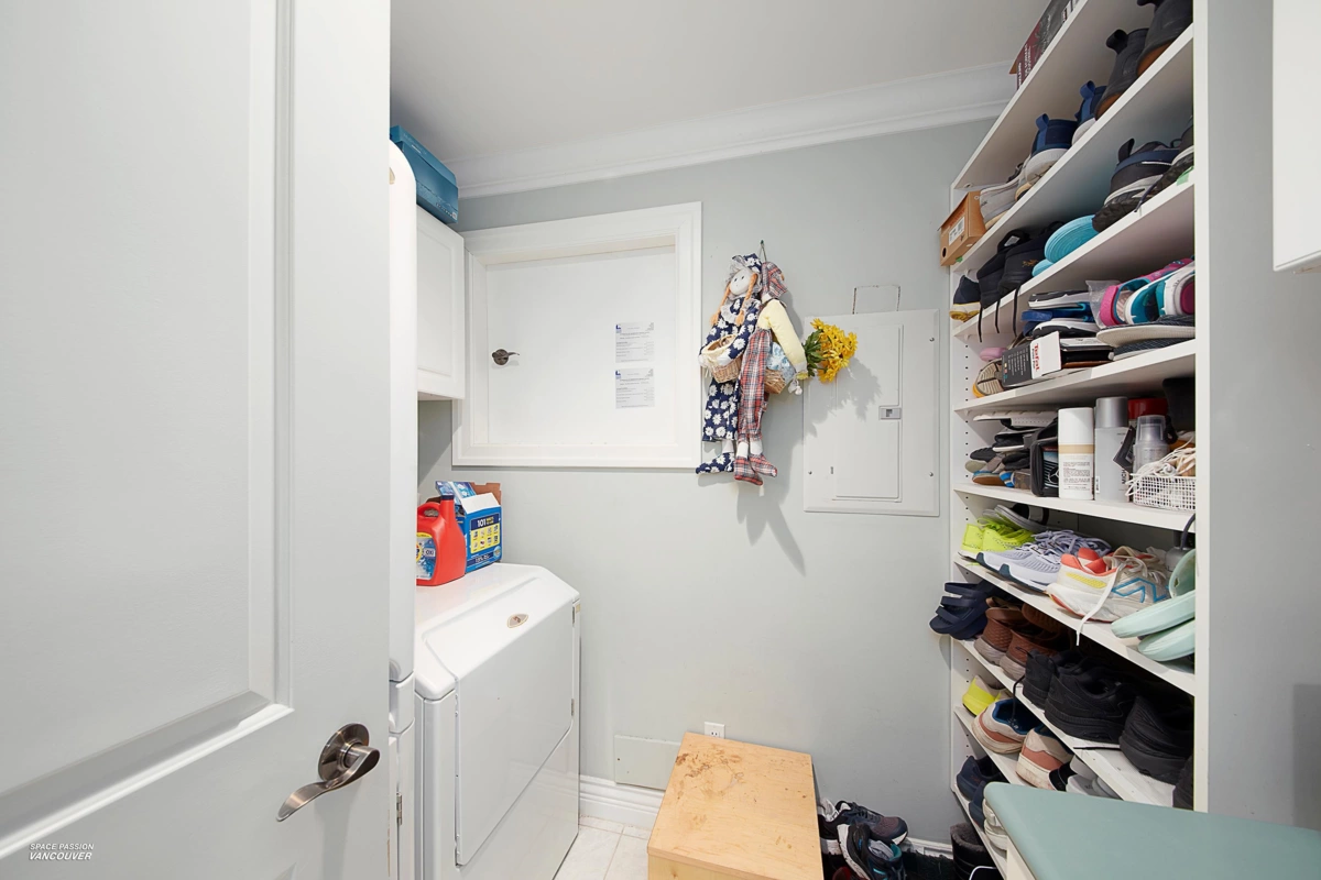 Laundry Room Photo of 3939 Elmwood Street, Burnaby, BC