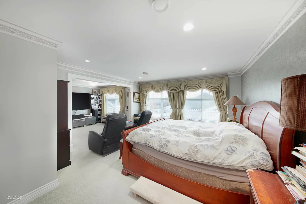 Mudroom Photo of 3939 Elmwood Street, Burnaby, BC