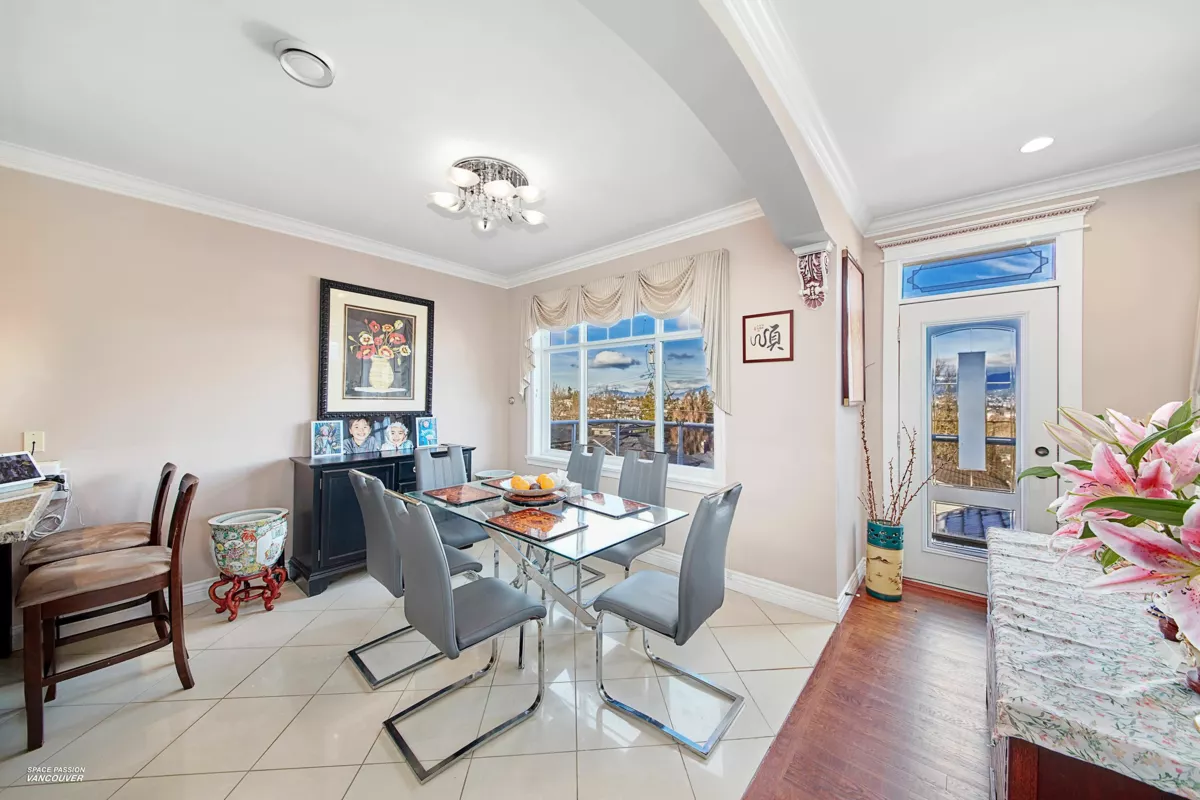 Primary Bedroom Photo of 3939 Elmwood Street, Burnaby, BC