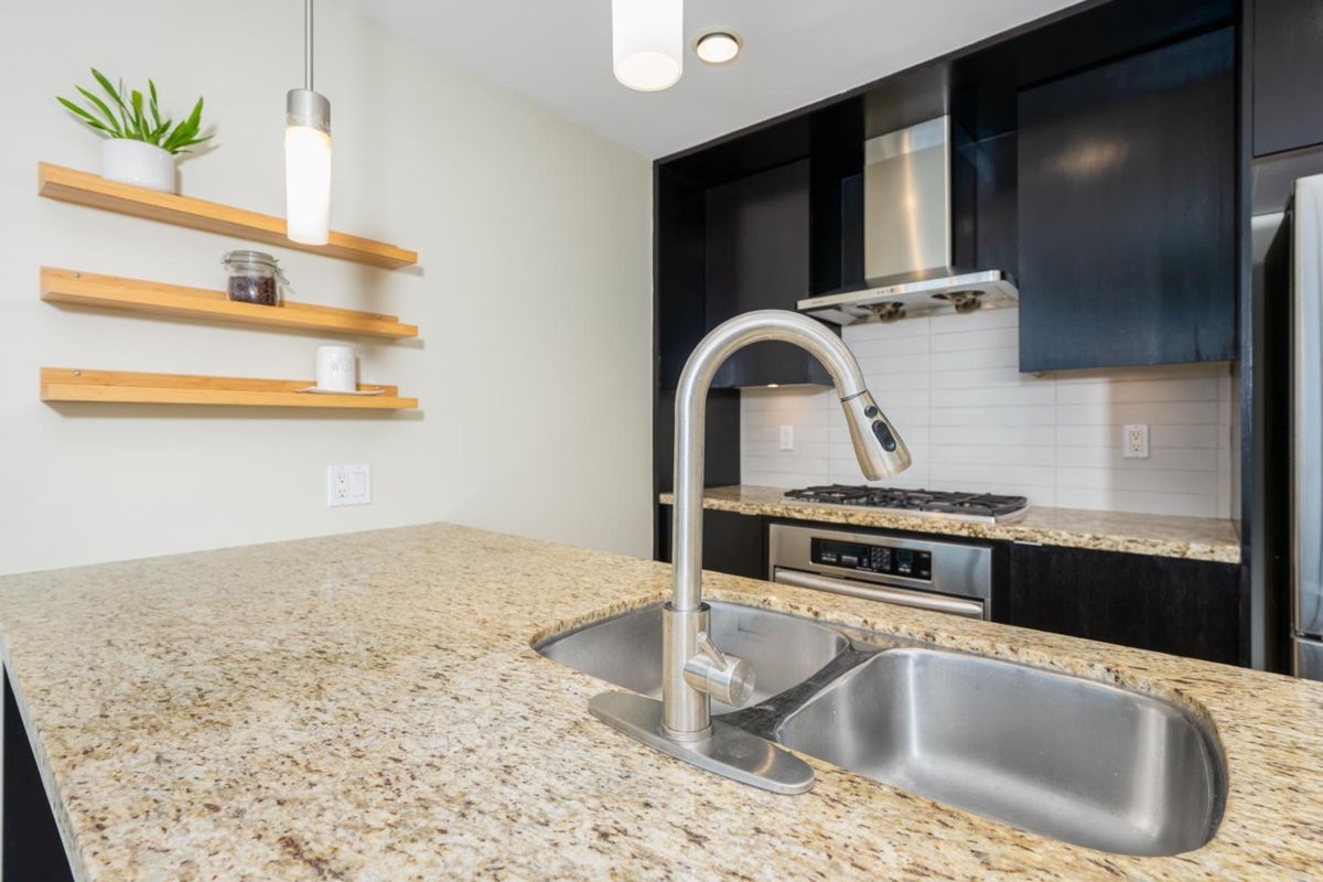 Kitchen Island Photo of 2808 7088 18th Avenue, Burnaby, BC