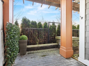 Office / Den Photo of 101 14605 Mcdougall Drive, Surrey, BC