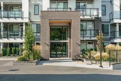 107 6045 Chilliwack River Road, Chilliwack, BC, Chilliwack — Apartment/Condo for sale