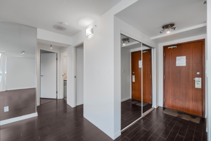 1704 555 Jervis Street, Vancouver, BC, Vancouver — Apartment/Condo for sale