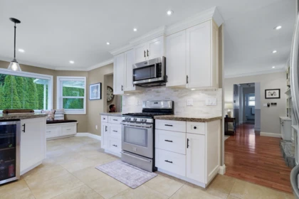 9424 154a Street, Surrey, BC, Surrey — Single Family Residence for sale