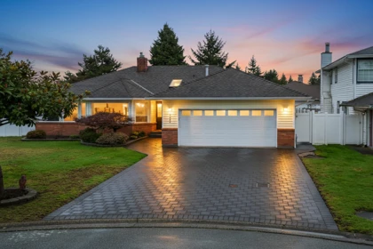 9424 154a Street, Surrey, BC, Surrey — Single Family Residence for sale