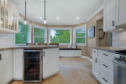 9424 154a Street, Surrey, BC, Surrey — Single Family Residence for sale