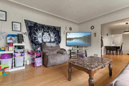 Breakfast Nook Photo of 33919 Victory Boulevard, Abbotsford, BC