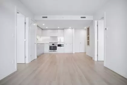 Kitchen Island Photo of 1506 311 Alderson Avenue, Coquitlam, BC