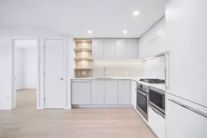 Kitchen Photo of 1506 311 Alderson Avenue, Coquitlam, BC