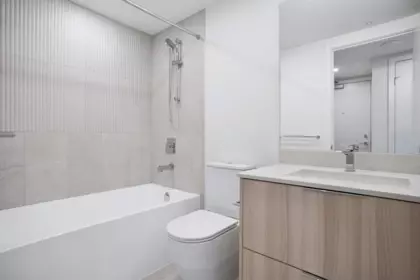 Primary Bathroom Photo of 1506 311 Alderson Avenue, Coquitlam, BC