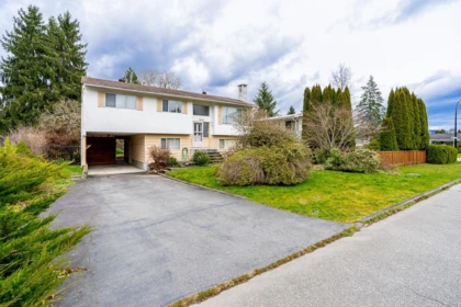 22967 Storey Avenue, Maple Ridge, BC, Maple Ridge — Single Family Residence for sale