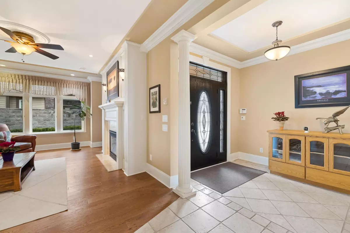Family Room Photo of 27733 Porter Drive, Abbotsford, BC