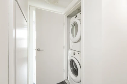 Guest Bathroom Photo of 10 7708 Alderbridge Way, Richmond, BC
