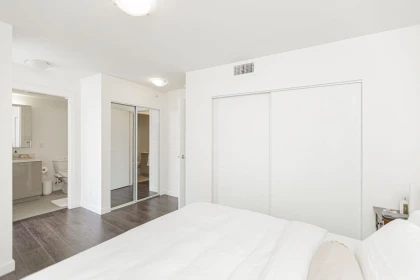 Primary Bathroom Photo of 10 7708 Alderbridge Way, Richmond, BC